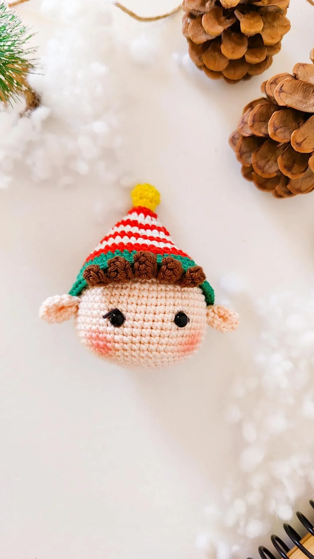 Tinsel Toes the Elf Crochet Pattern - Image 4