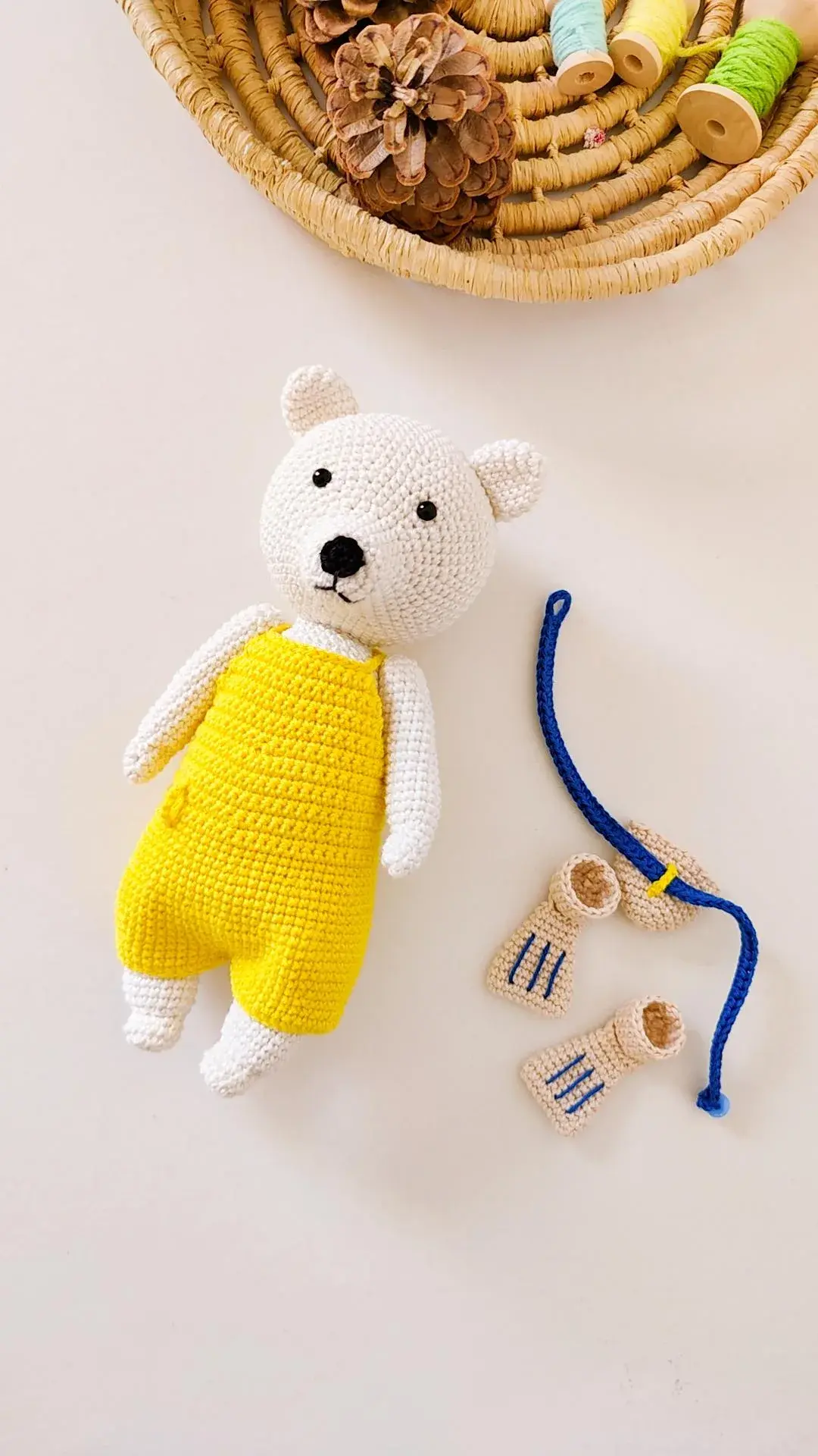 Poppy & Percy Polar Bear Save Atlantis Book & Mermaid Crochet Pattern - Image 12